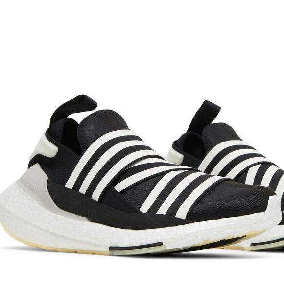 Adidas Y-3 Ultra Boost 22 Black Core White Chalk Pearl Small Size 6.5 Mens 7.5 W - Picture 1 of 8